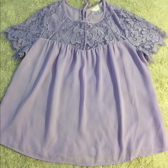 Decree Tops - REDUCED Decree M Lavender/Lilac chiffon n lace top